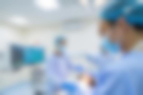 3、赵航医生矫正稳定持久