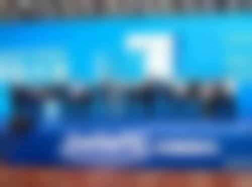 手术去眼袋修复期的美学小提示