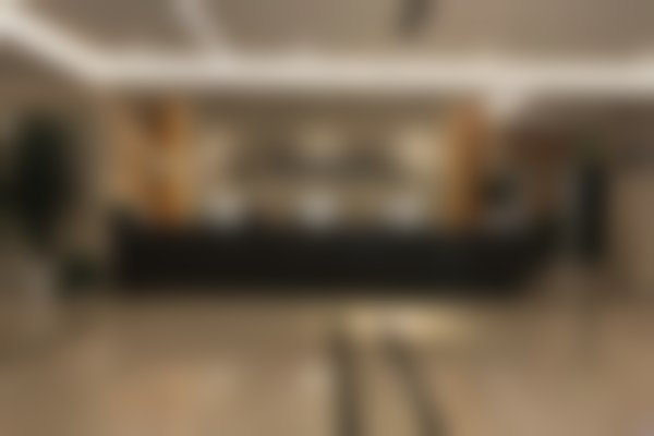 广州高尚医学美容中 心黄金龙医生与其他医生团队协作优势