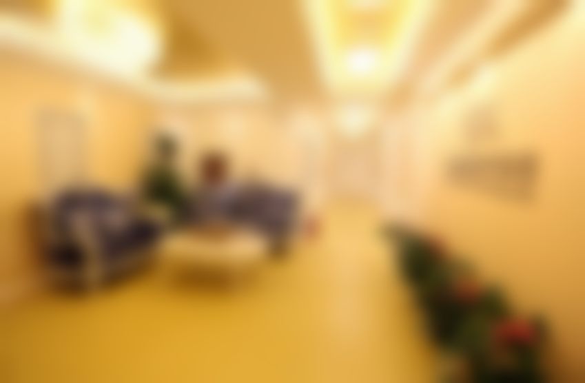 北京圣嘉新医疗美容医院眼袋祛除术（外切 + 眶隔脂肪释放）具体优势