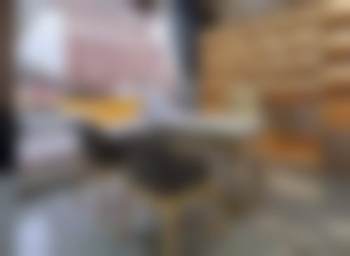 郑州曙光植发汪正伟靠谱吗？他经验丰富擅多种植发技术，定制方案超贴心 