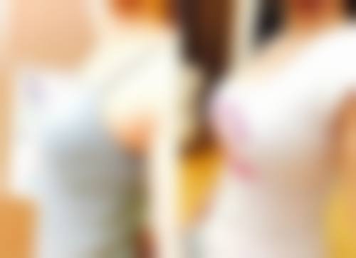 七、黄河中 心医院整形美容中 心价格表：（仅供参考）