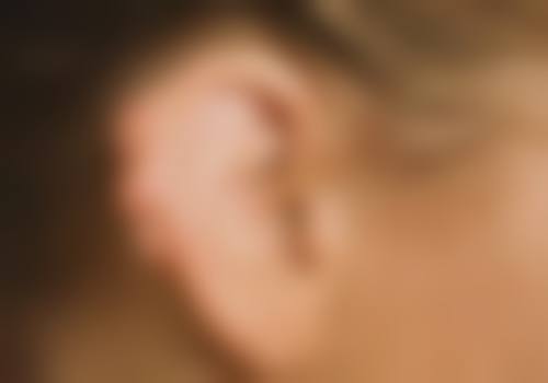 面部疤痕淡化：多种医学治疗方法可选