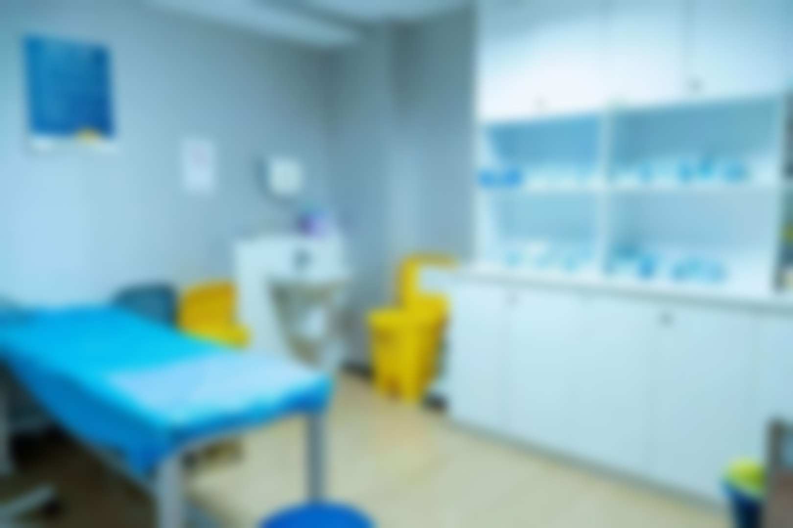 广州高尚医学美容中心李春明擅长眼部整形，临床经验丰富塑造自然灵动美眼
